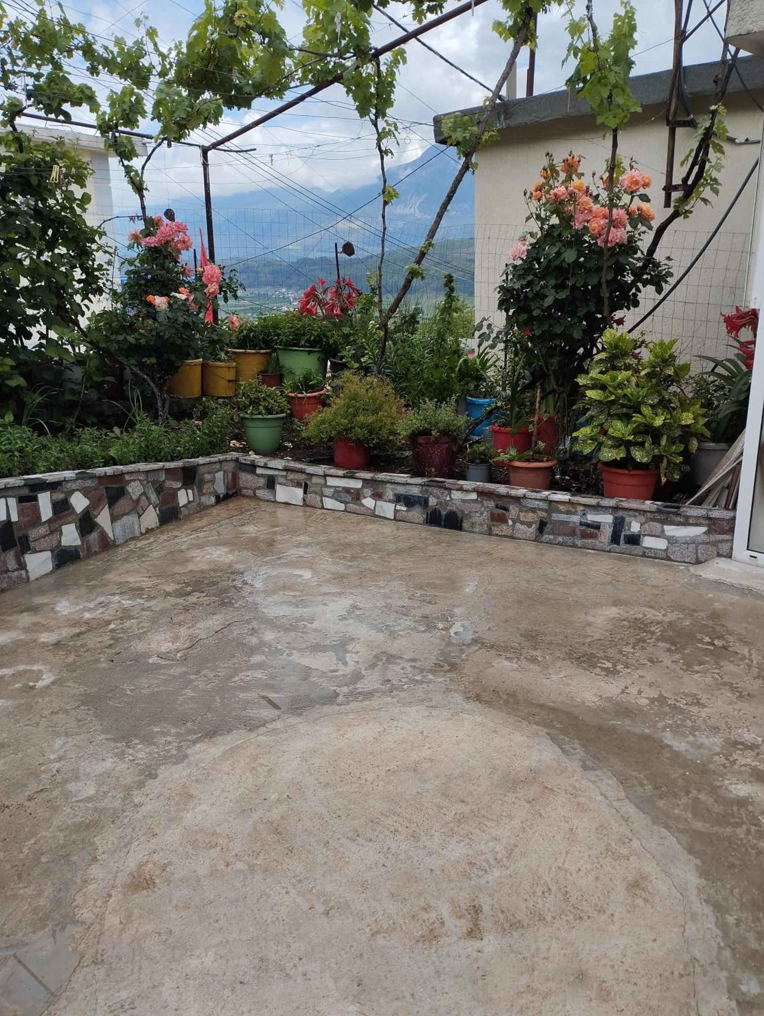 Rondo Guesthouse Gjirokastër Exterior foto